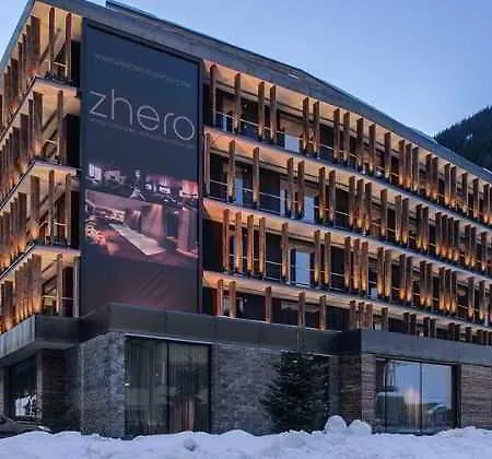 Zhero Hotel 5*