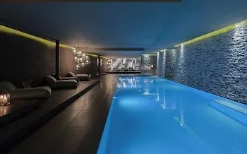 Zhero Hotel 5*